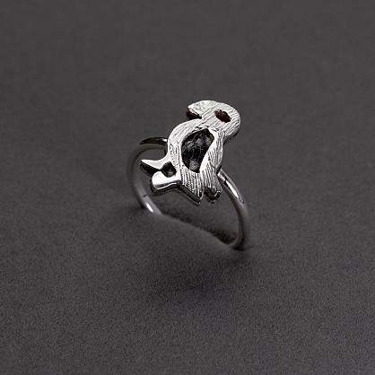 Sterling Silver - 18x12mm puffin - 1.8mm ring shank