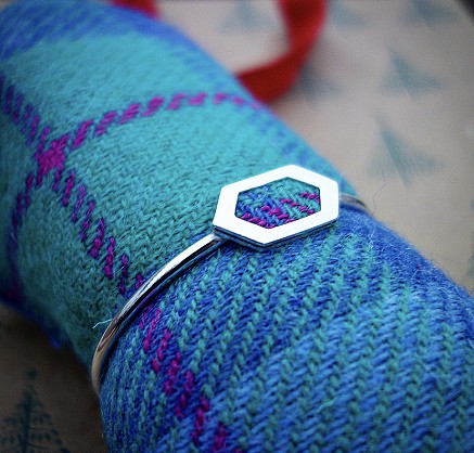 Sterling silver - Harris Tweed - 3mm thick - 14x22mm 