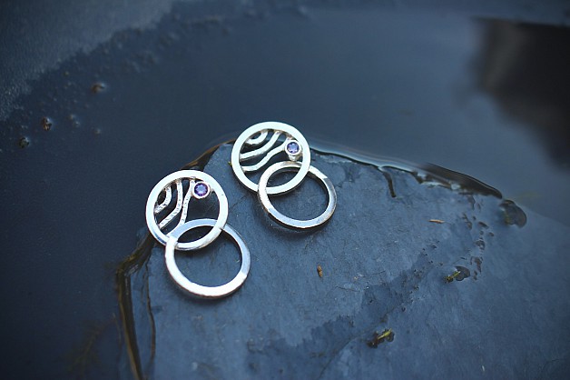 Sterling Silver - half oxidised - 3mm Amethyst. Each circle is approx 20mm