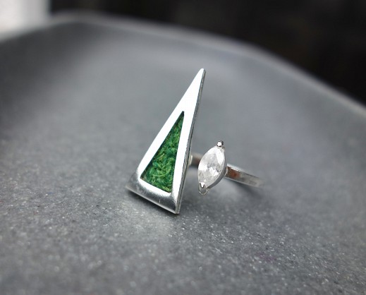 Sterling Silver, Harris Tweed and 7x3mm white topaz - 2mm ring shank and 30x12mm triangle