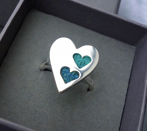 Sterling Silver - Harris Tweed 
Approx 26x20mm 